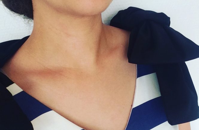 Une Nana à la mer !